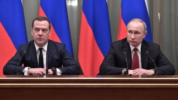 Отставка правительства открывает новый этап в российском государственном строительстве