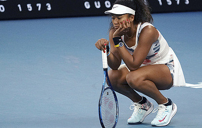 <br />
Действующая чемпионка Australian Open Осака проиграла в третьем круге 15-летней Гауфф<br />

