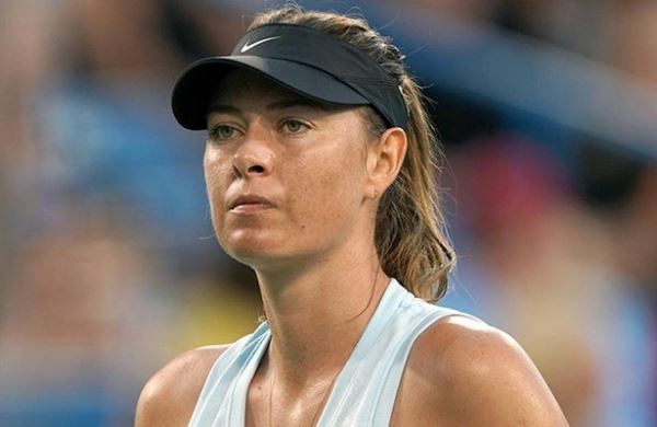 <br />
Мария Шарапова покидает Australian Open<br />

