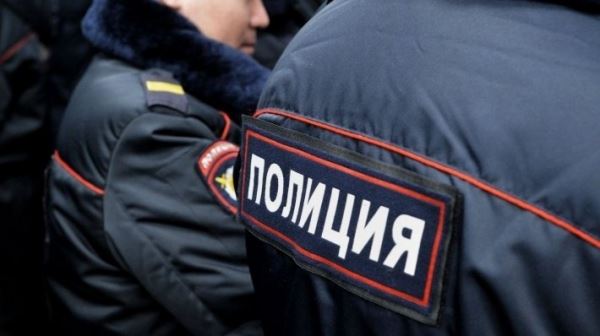 Грабители в розовых масках не смогли забрать деньги из банка в Петербурге